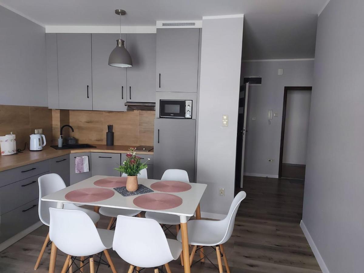 Apartamenty z tarasami Miętowy spokój 15, Romantyczna szarość 16, Niebieska elegancja 17 Pobierowo Exterior foto